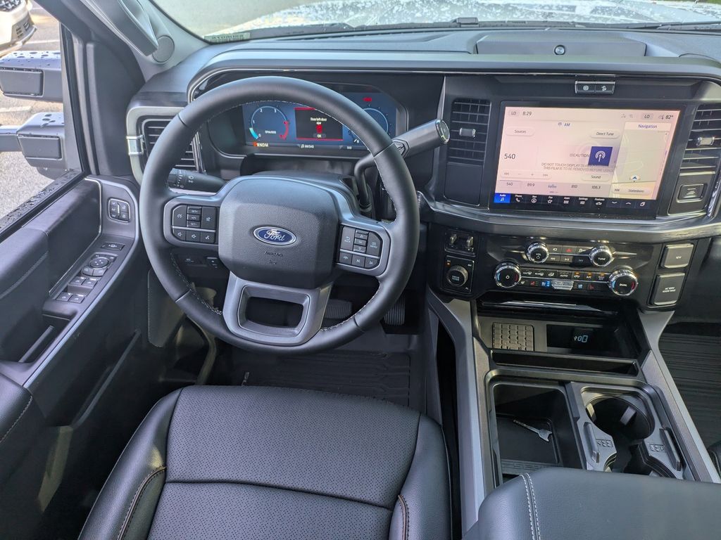 2026 Ford F-350 Super Duty LARIAT