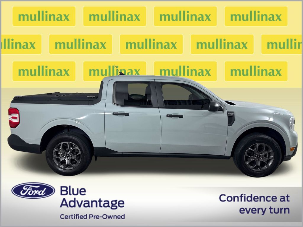 Certified Used 2023 Green Ford XLT image 2