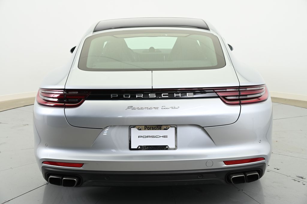 2017 Porsche Panamera Turbo 3