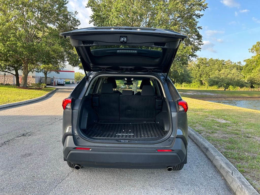 Thumbnail: 2024 Toyota RAV4 - 10