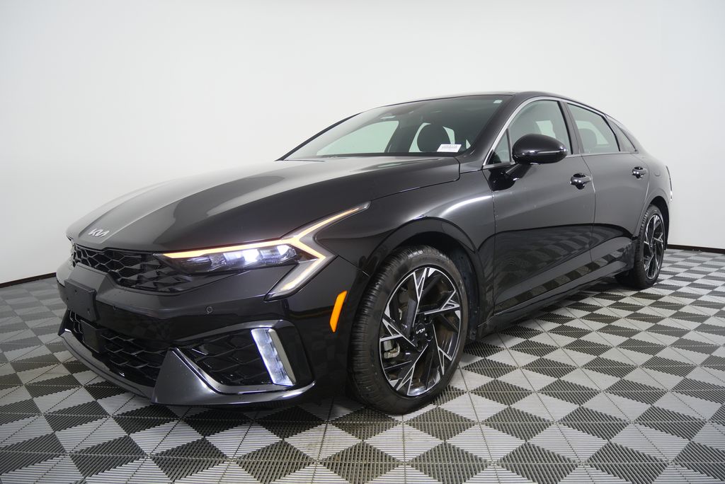 Thumbnail: 2025 Kia K5 - 6
