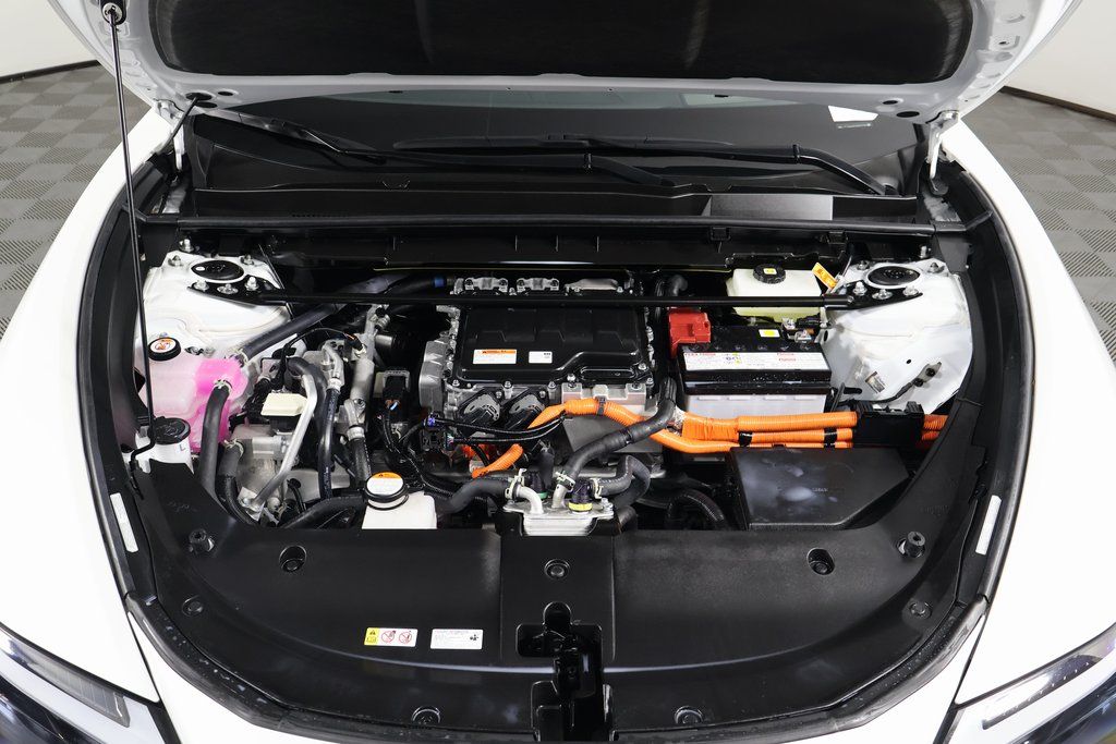 Thumbnail: 2024 Lexus RZ - 14