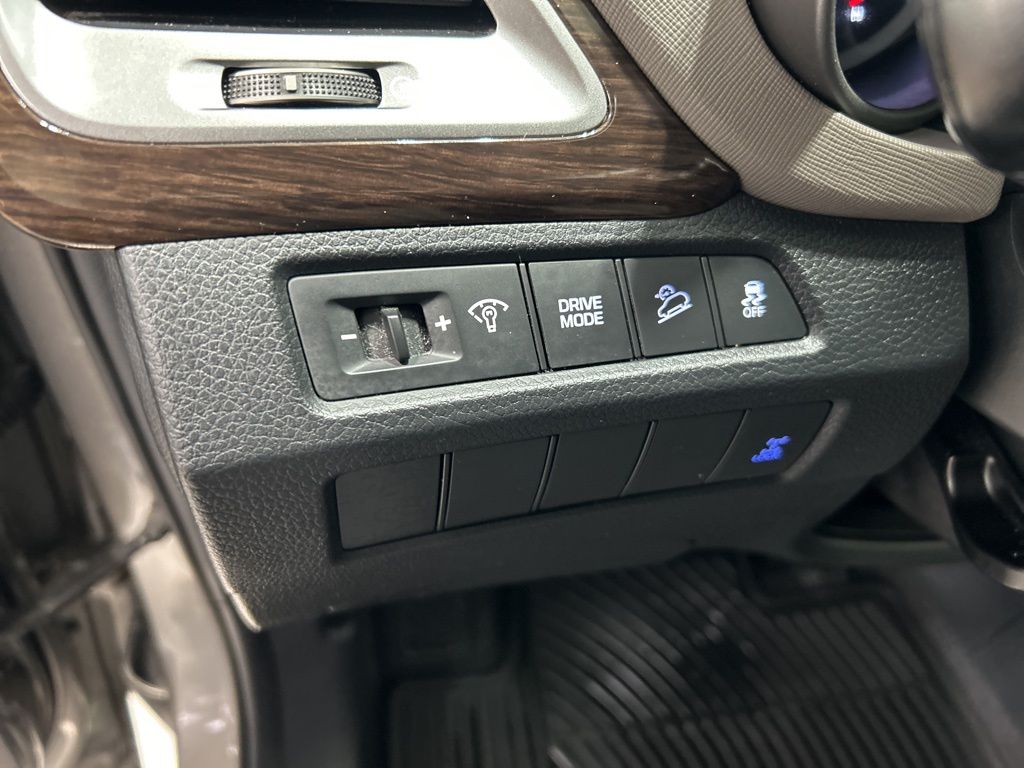 used 2018 Hyundai Santa Fe Sport car, priced at $14,944