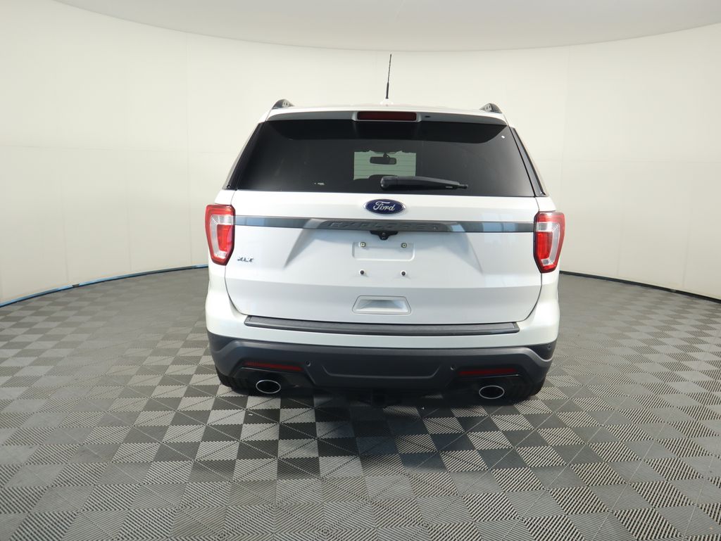 Thumbnail: 2019 Ford Explorer - 6
