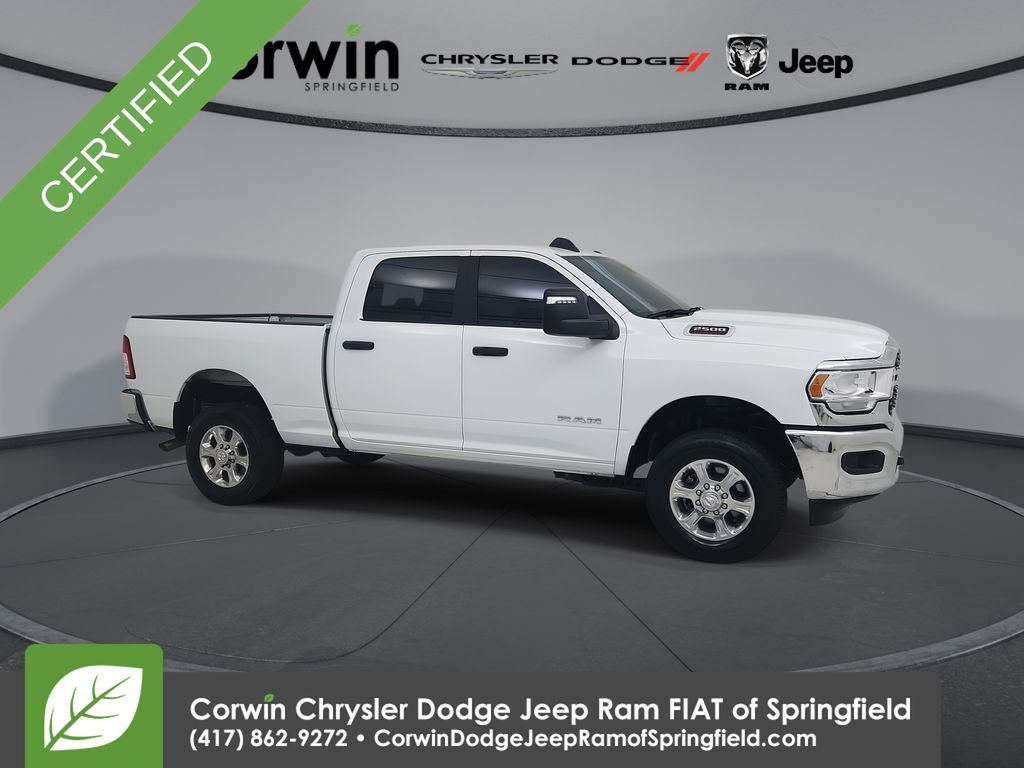 Bright White Clearcoat 2024 RAM 2500 Big Horn Crew Cab 4WD Pickup Truck Four-Wheel Drive 8-Speed Automatic