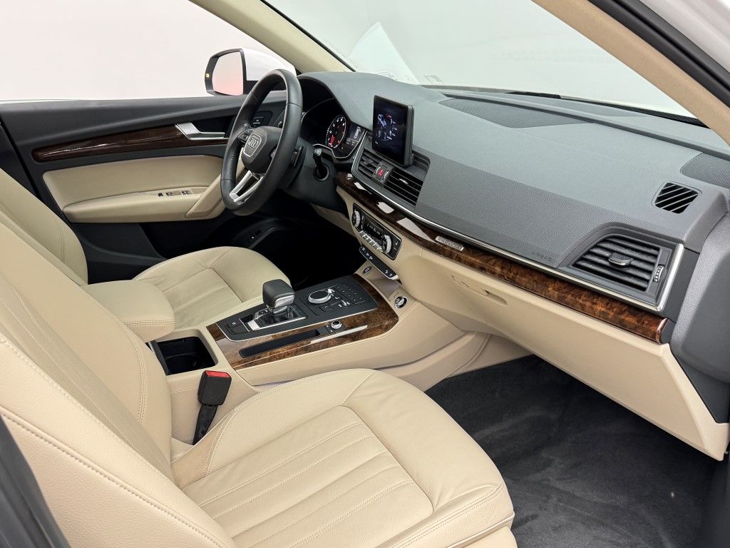 2018 Audi Q5 Premium 14