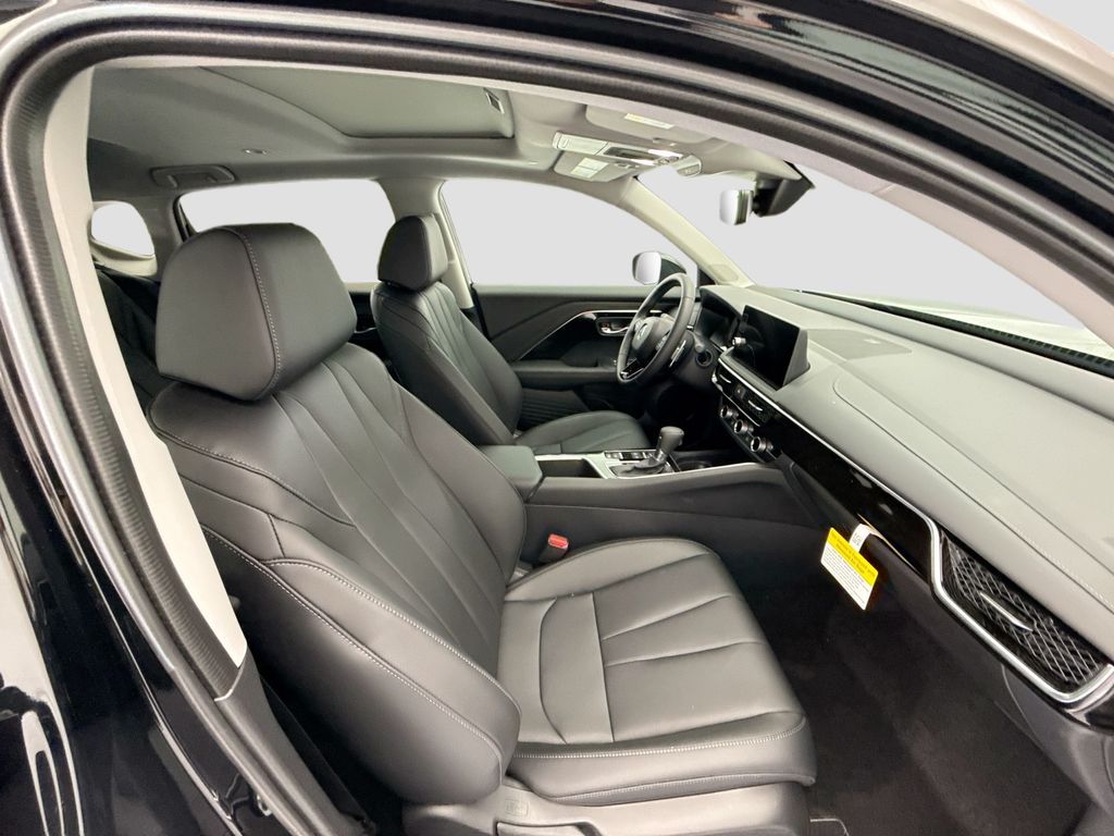 Thumbnail: 2026 Acura ADX - 18