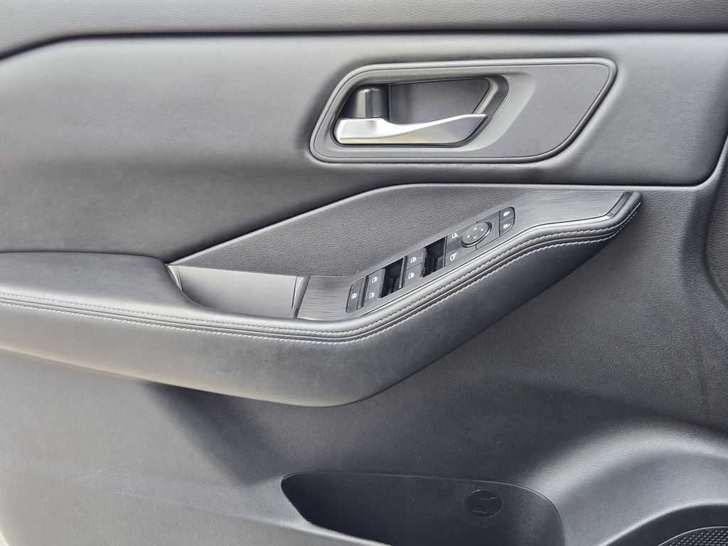 used 2024 Nissan Rogue car, priced at $19,215