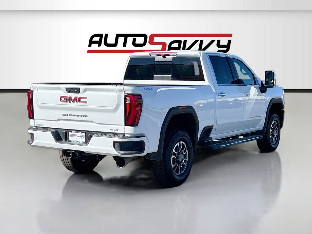 Used 2025 White GMC SLT image 7