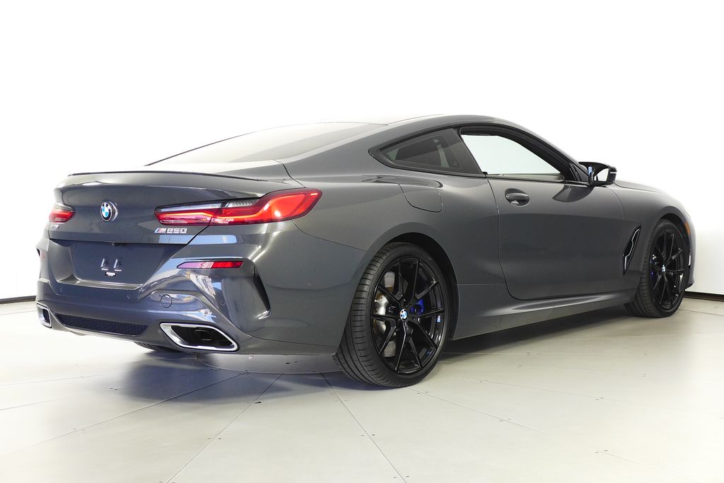Thumbnail: 2023 BMW 8 Series - 7