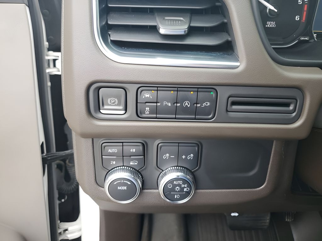 Used Car 2021 Gmc Yukon Xl  Slt For Sale Under $50,000 In Austin, Texas