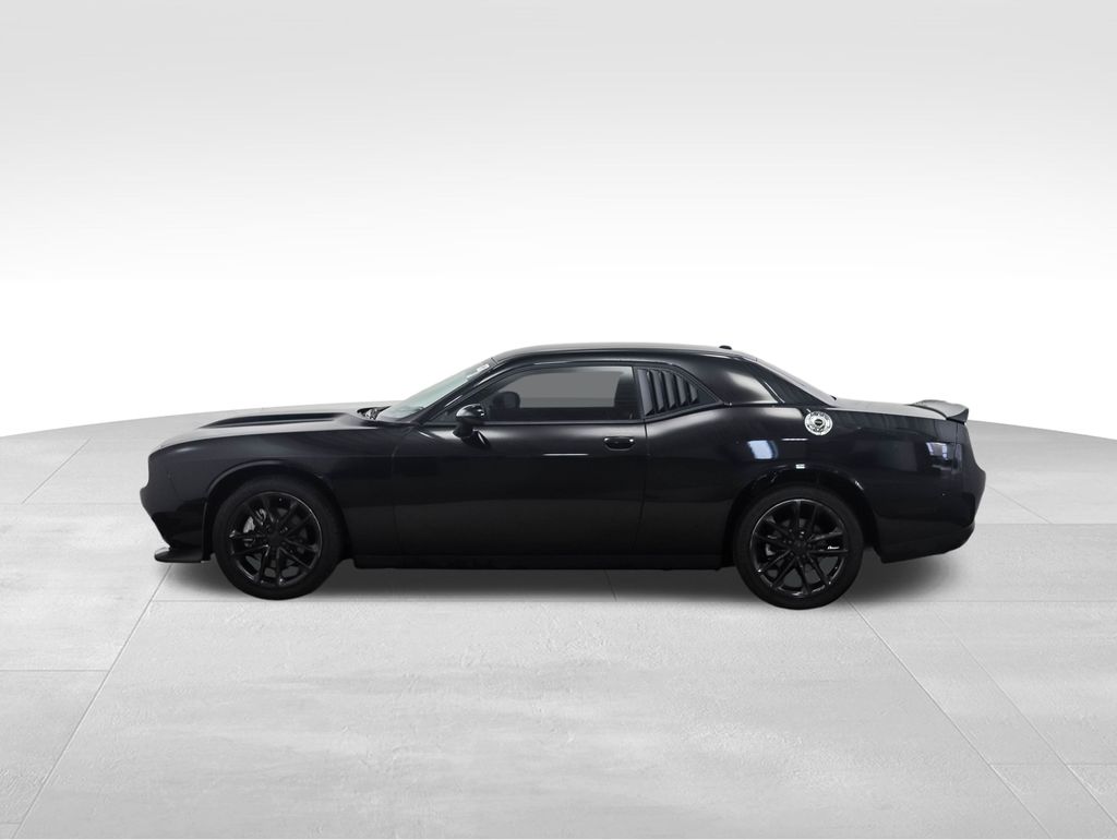 2022 Dodge Challenger GT 2