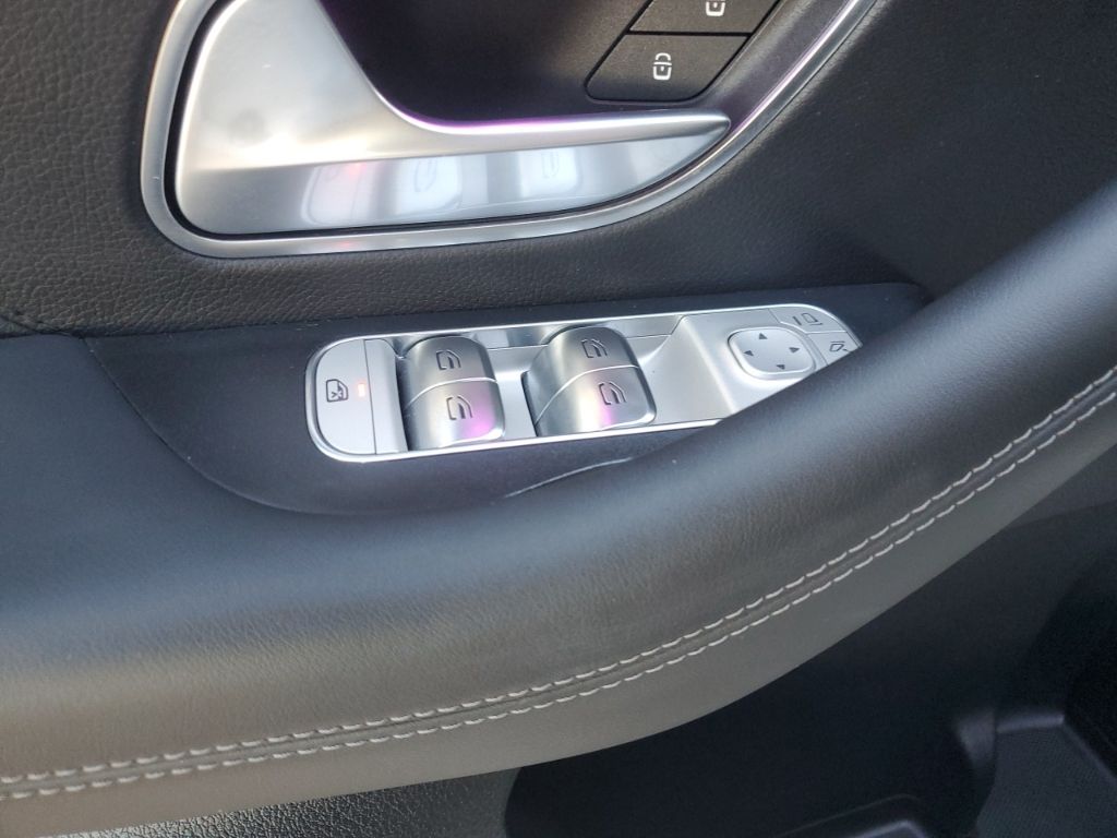 Used Car 2025 Mercedes-benz Gle  Gle 450 For Sale Under $70,000 In Austin, Texas