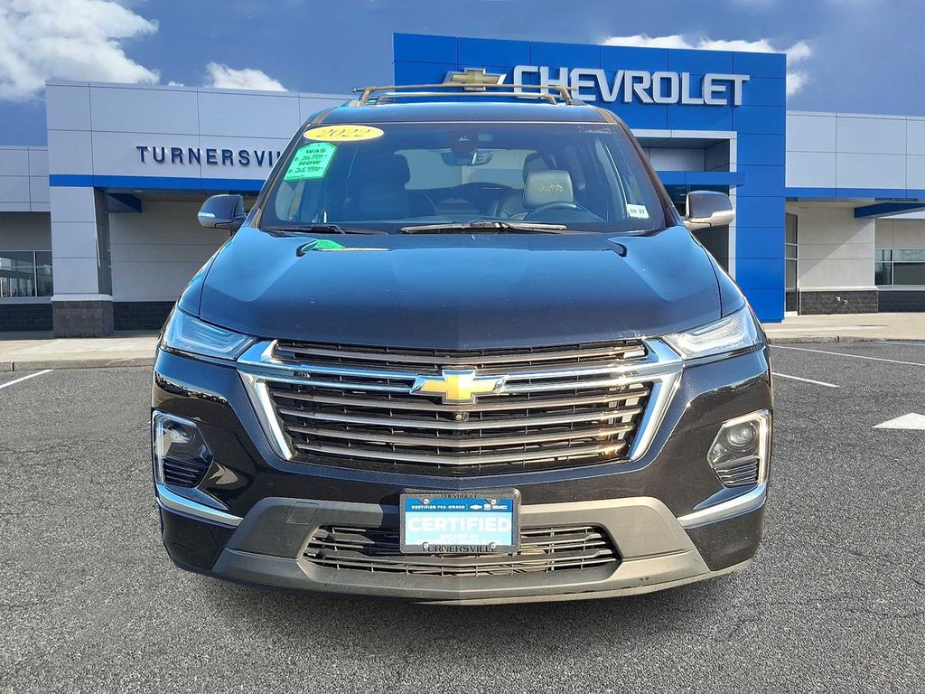 Thumbnail: 2022 Chevrolet Traverse - 2