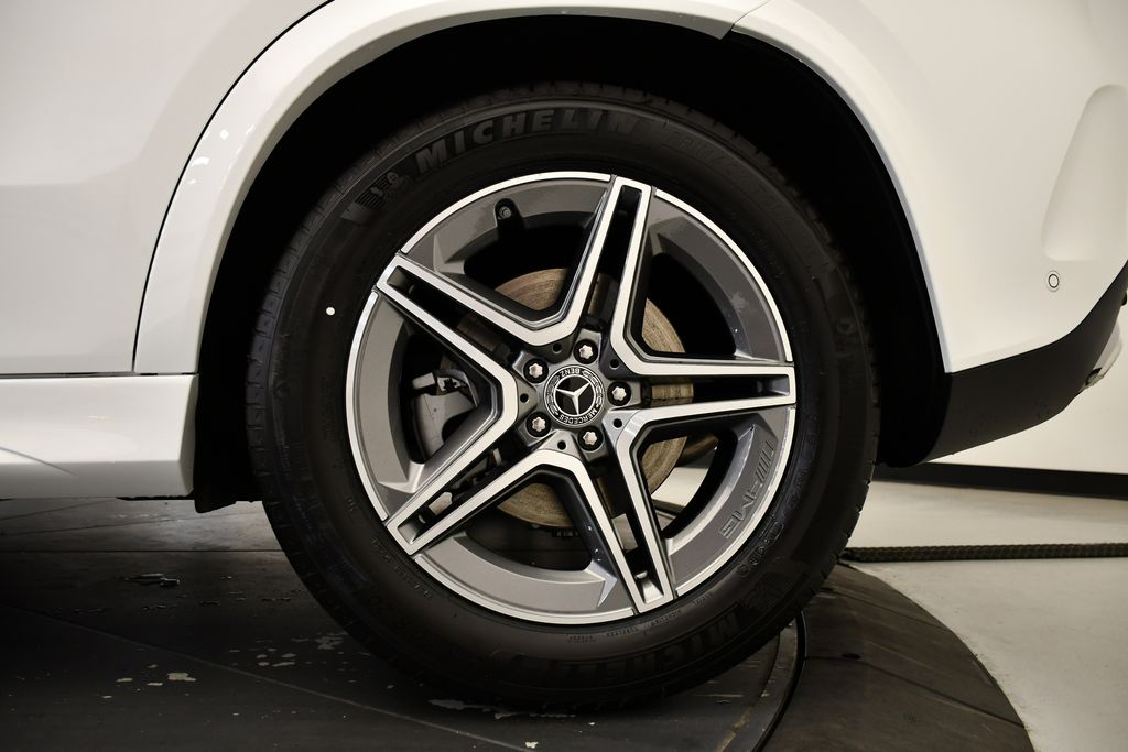 Thumbnail: 2026 Mercedes-Benz GLE - 14