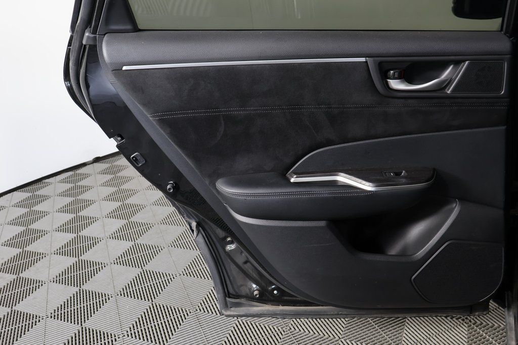 Thumbnail: 2018 Honda Clarity - 11