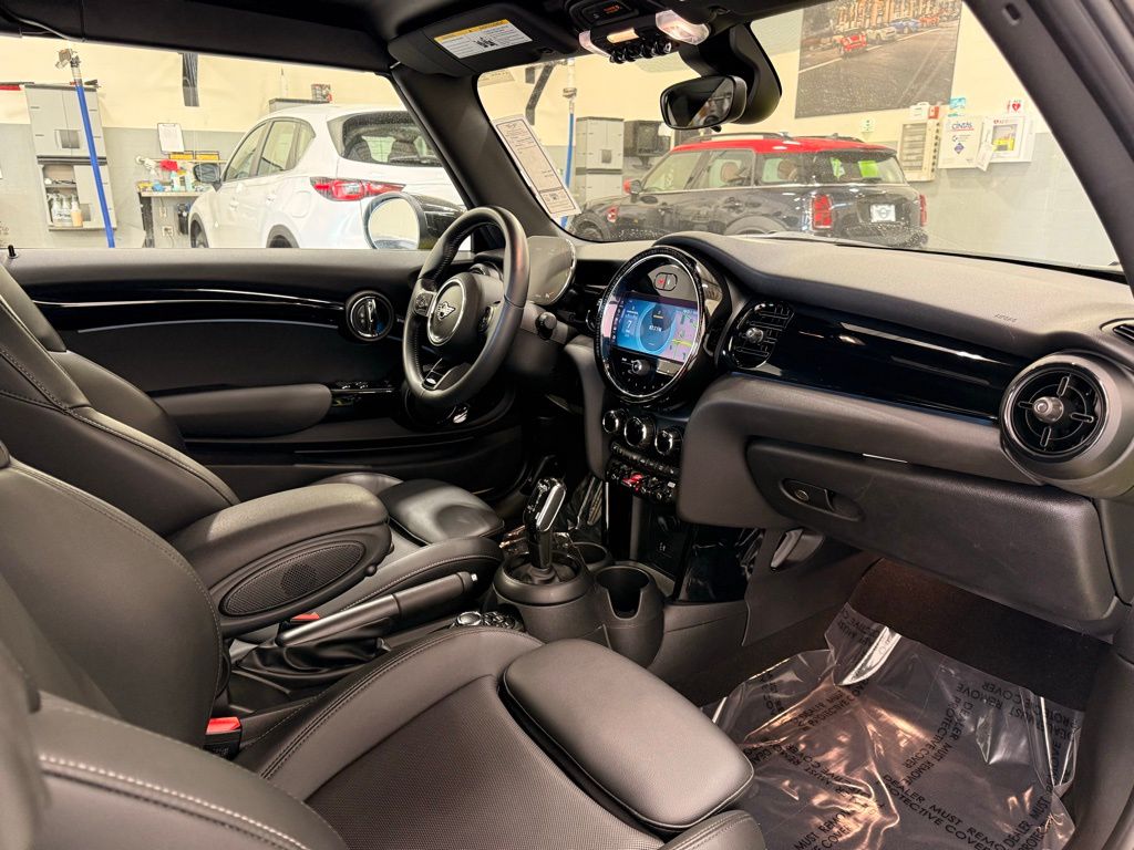 2022 MINI Cooper John Cooper Works 23