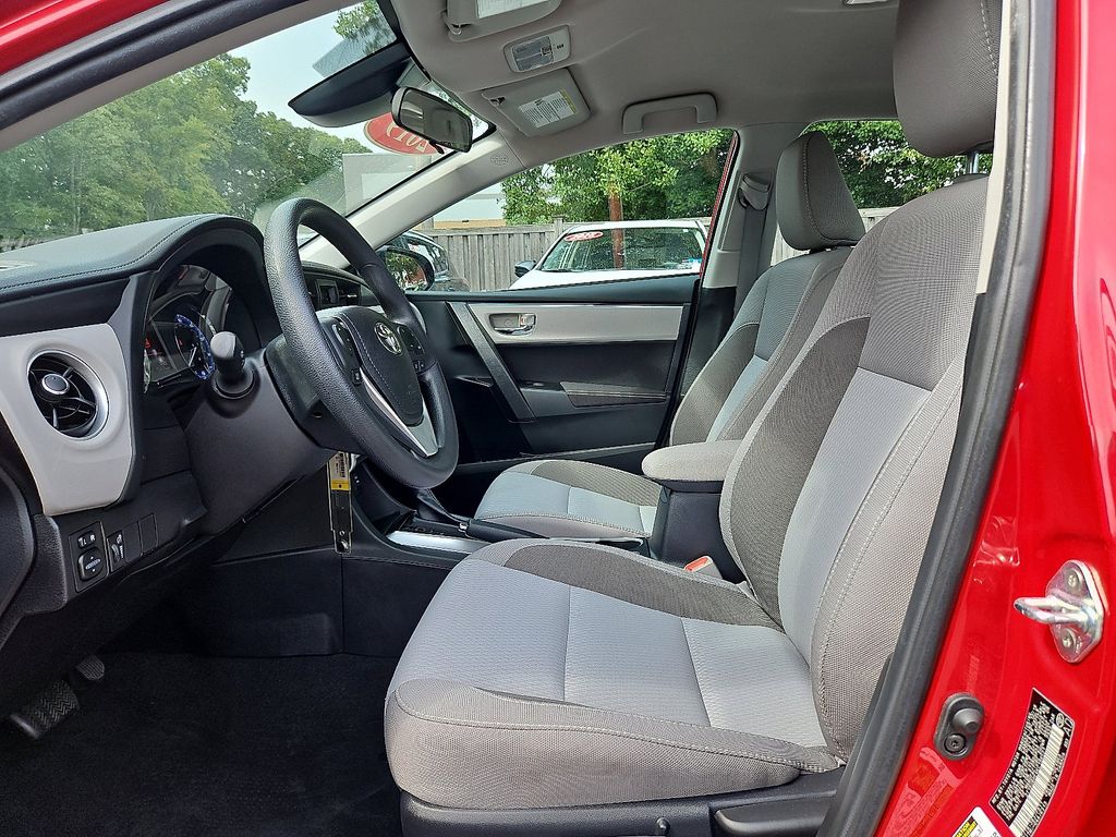 Thumbnail: 2019 Toyota Corolla - 14