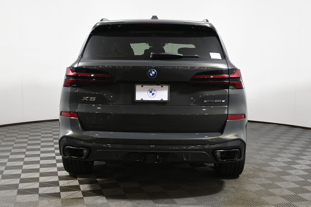 Thumbnail: 2026 BMW X5 - 6