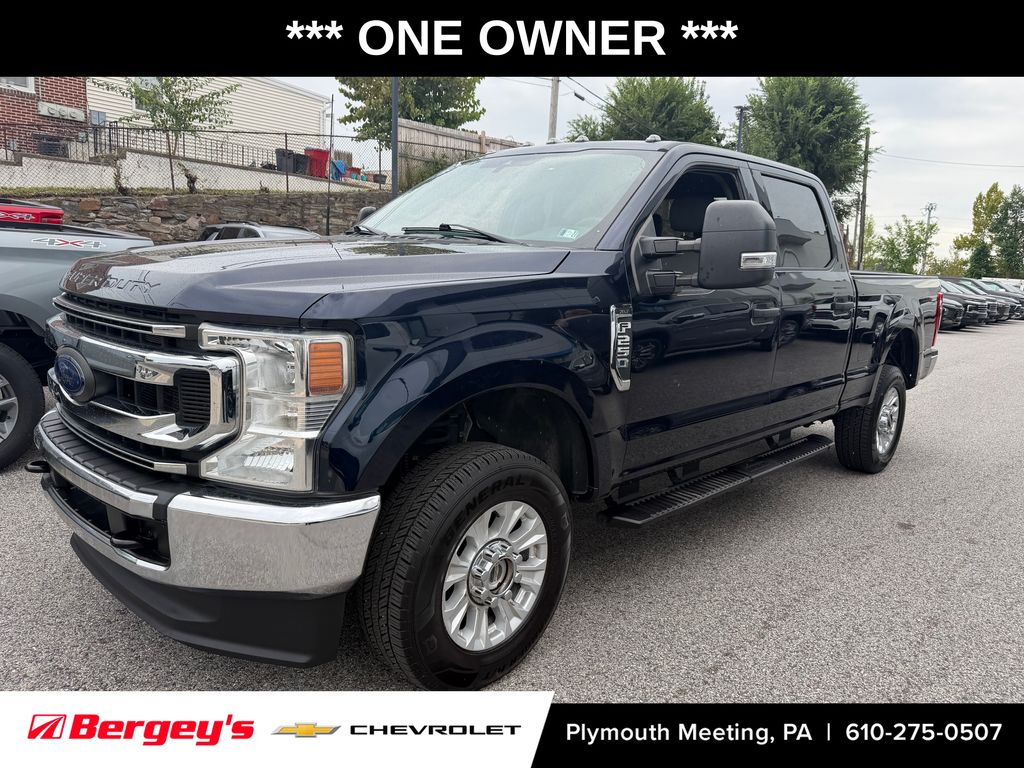 Blue Metallic 2022 Ford F-250 Super Duty Pickup Truck Four-Wheel Drive Automatic