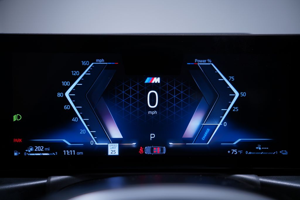 Thumbnail: 2024 BMW 3 Series - 22