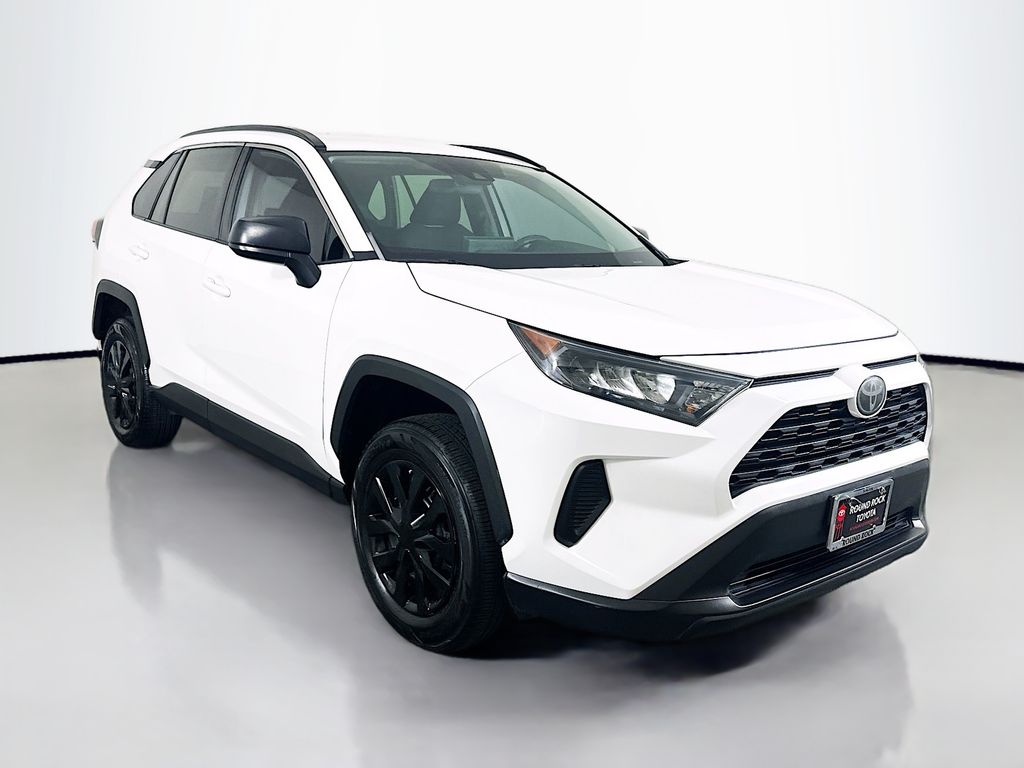 Thumbnail: 2019 Toyota RAV4 - 3
