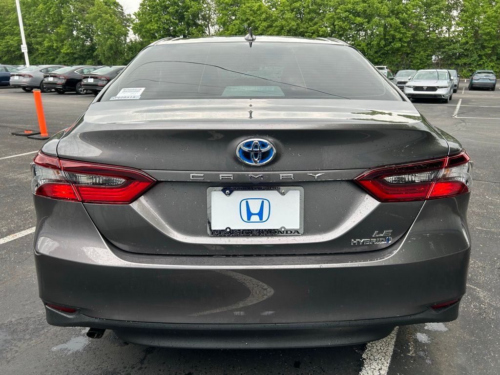 2023 Toyota Camry LE 4
