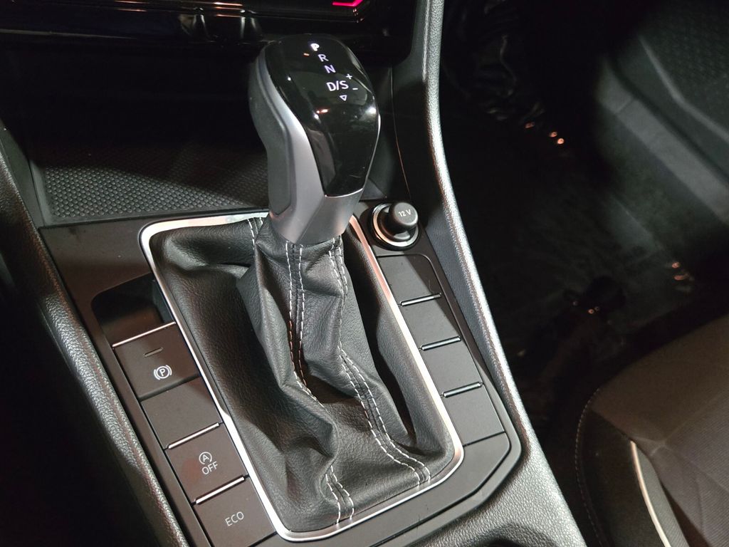 2025 Volkswagen Jetta - $18,500