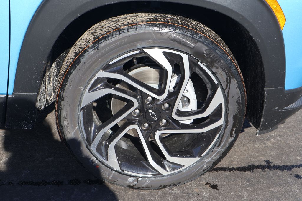 Thumbnail: 2026 Chevrolet TrailBlazer - 11