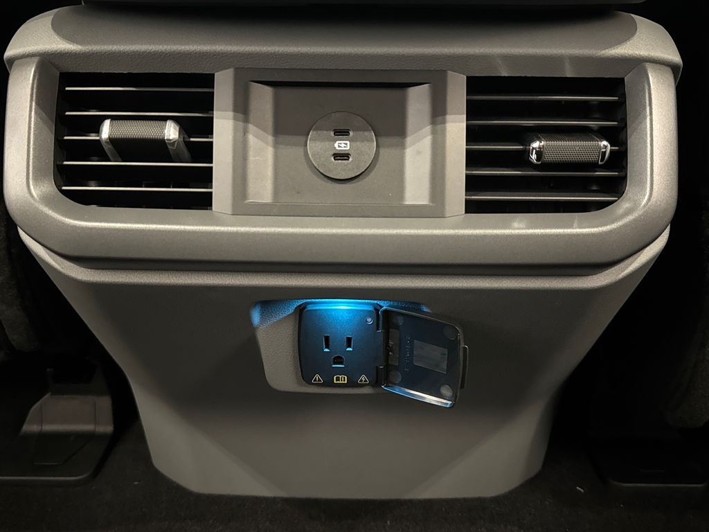 New 2026 White Ford Lariat image 26