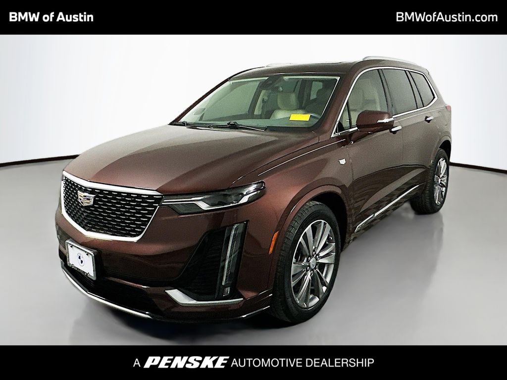 2022 Cadillac XT6 Premium Luxury Hero Image