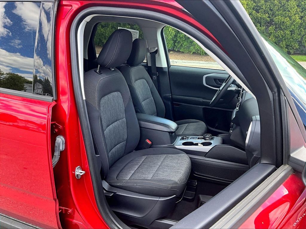 2021 Ford Bronco Sport — photo 11