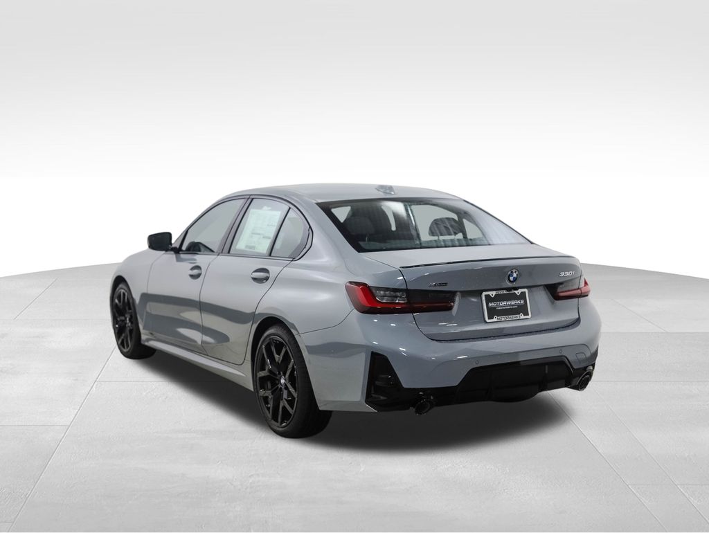 2025 BMW 3 Series 330i xDrive 3