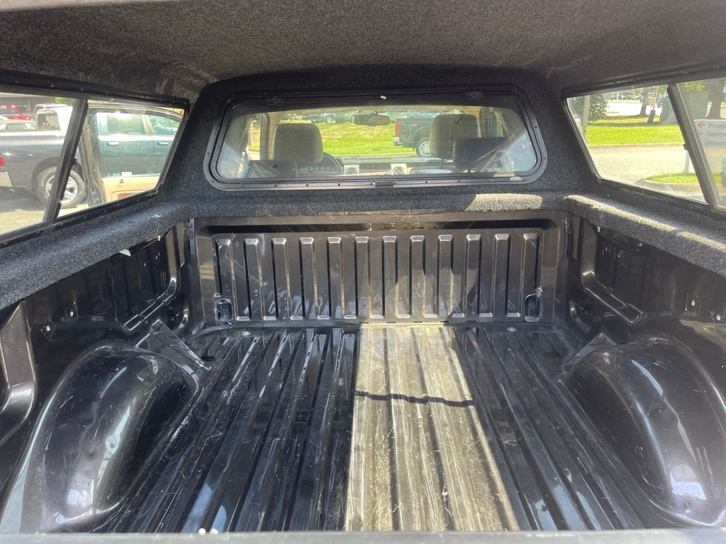 Used 2009 Brown Ford Lariat image 26