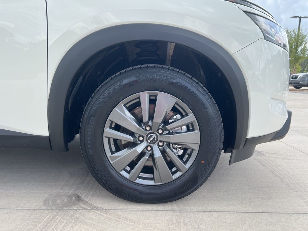 2024 Glacier White Nissan Pathfinder SV FWD SUV