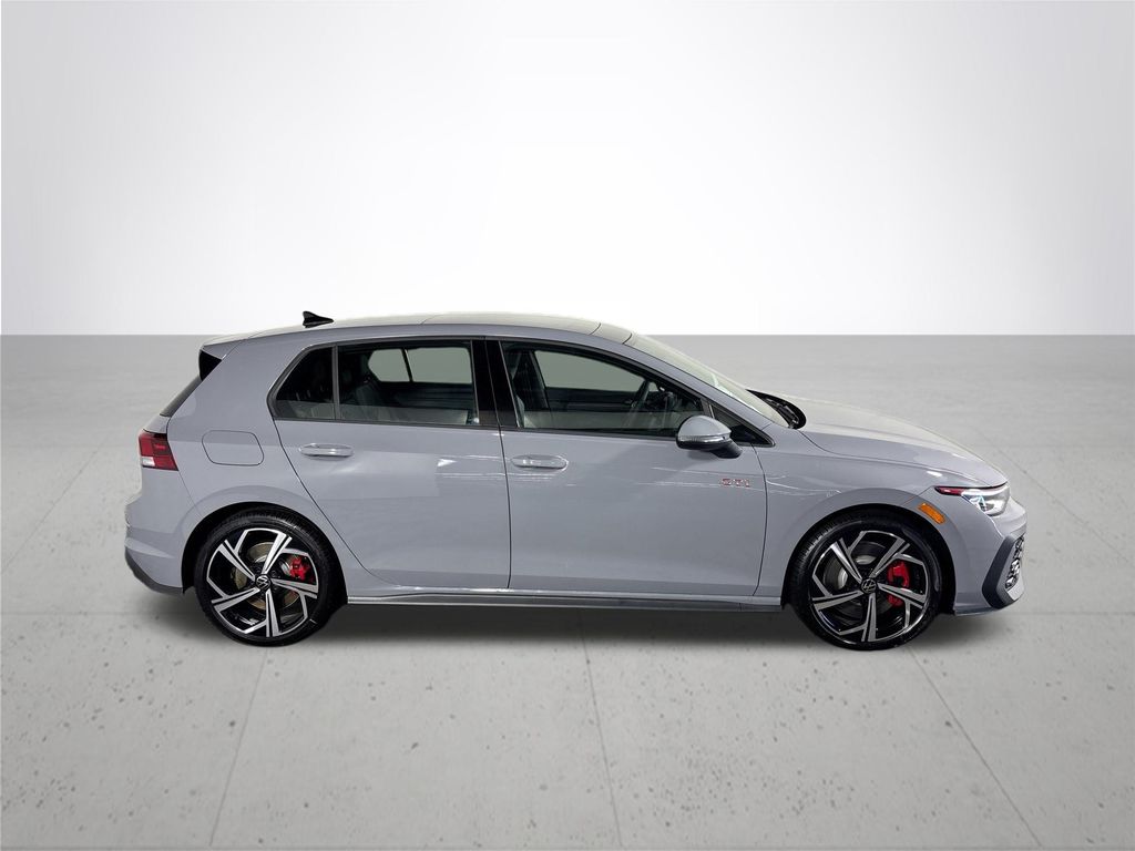 2025 Volkswagen Golf GTI 2.0T SE