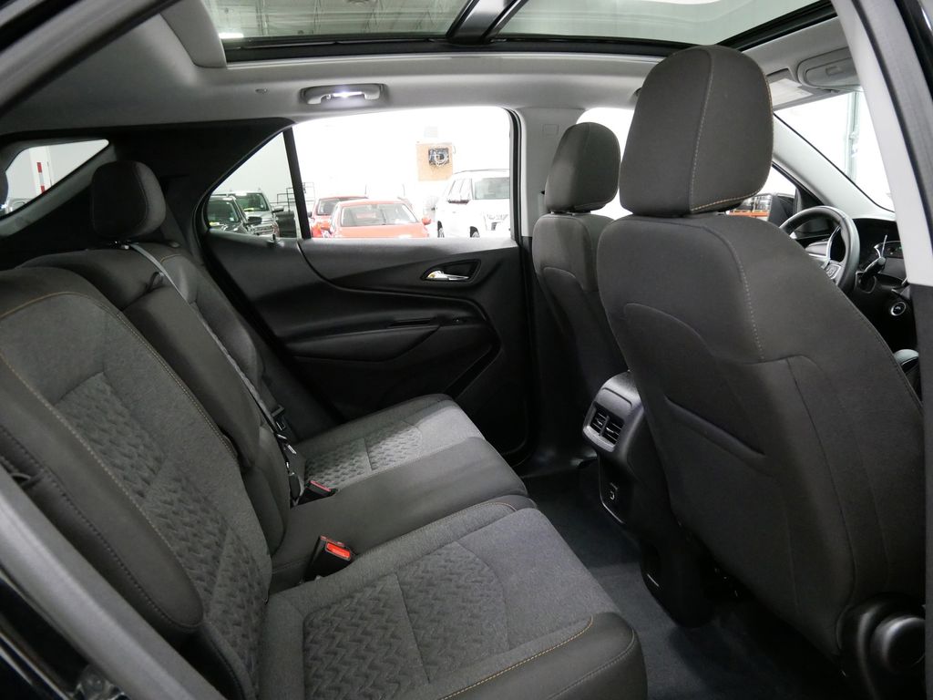 2024 Chevrolet Equinox LT - Photo 28