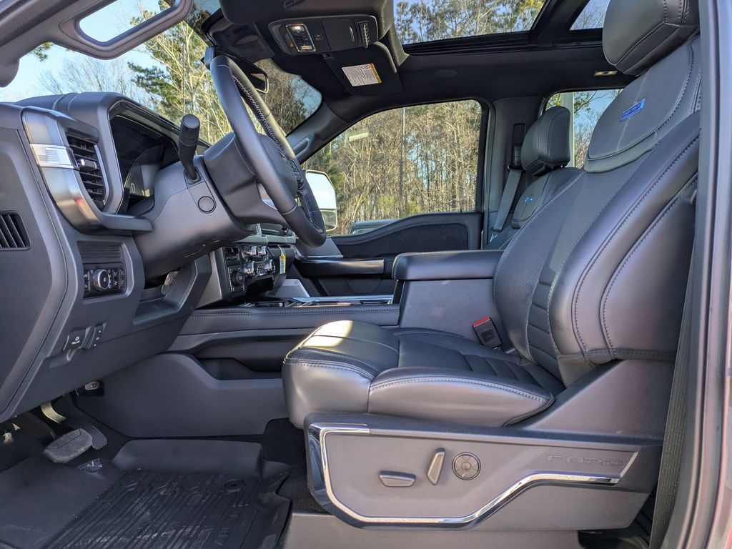 2026 Ford F-350 Super Duty Platinum