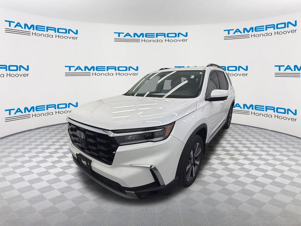 2023 Honda Pilot Touring AWD
