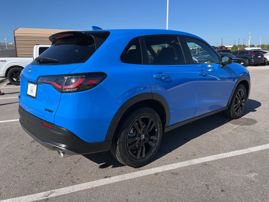 Thumbnail: 2026 Honda HR-V - 3