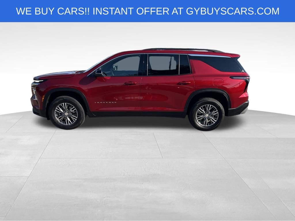 Used 2025 Chevrolet Traverse SUV