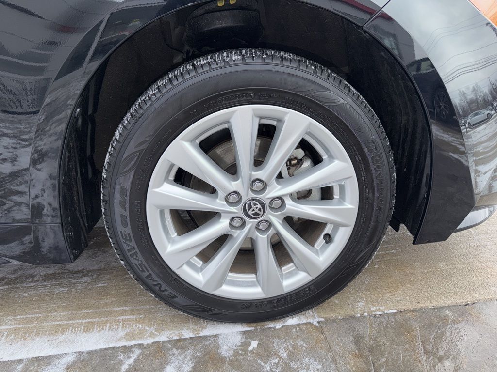 Thumbnail: 2024 Toyota Corolla - 18