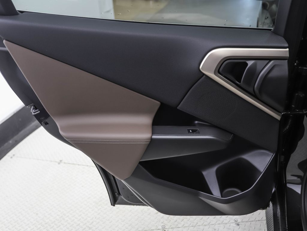 Thumbnail: 2025 BMW X3 - 20