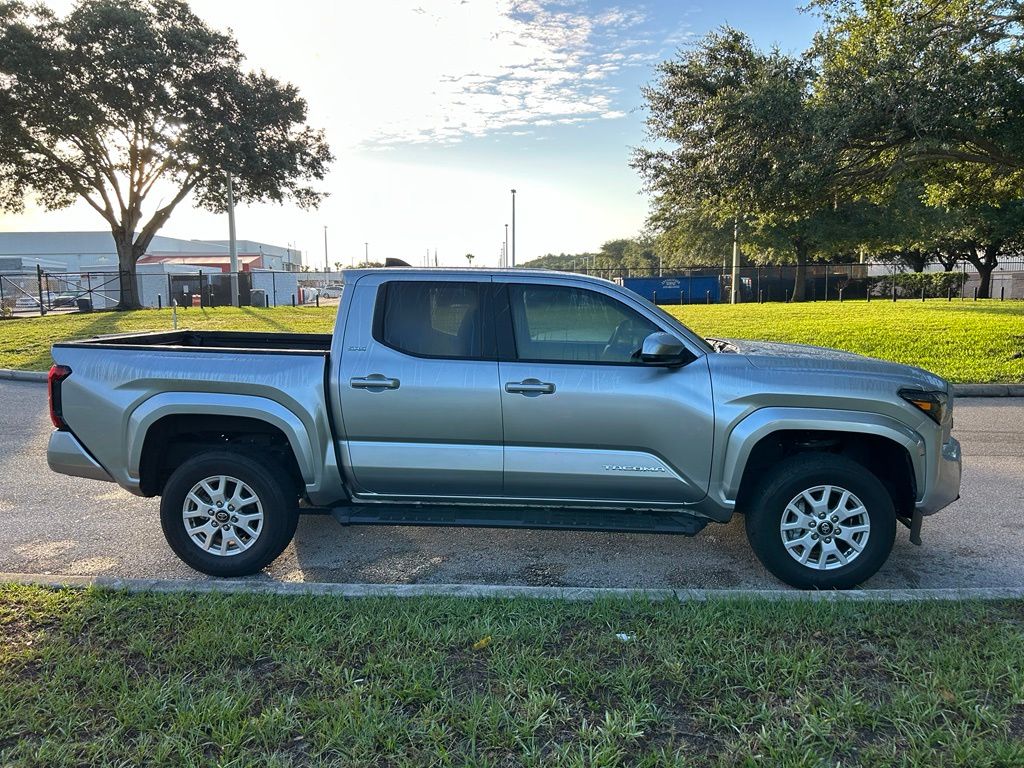 Thumbnail: 2024 Toyota Tacoma - 7
