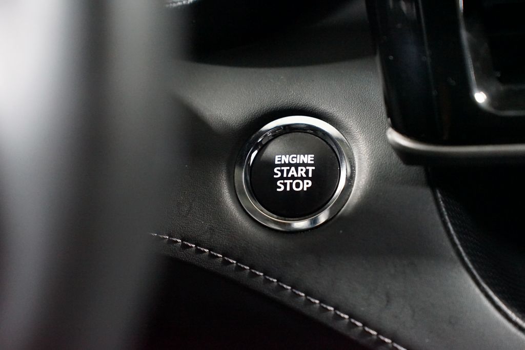 Thumbnail: 2023 Toyota Highlander - 23