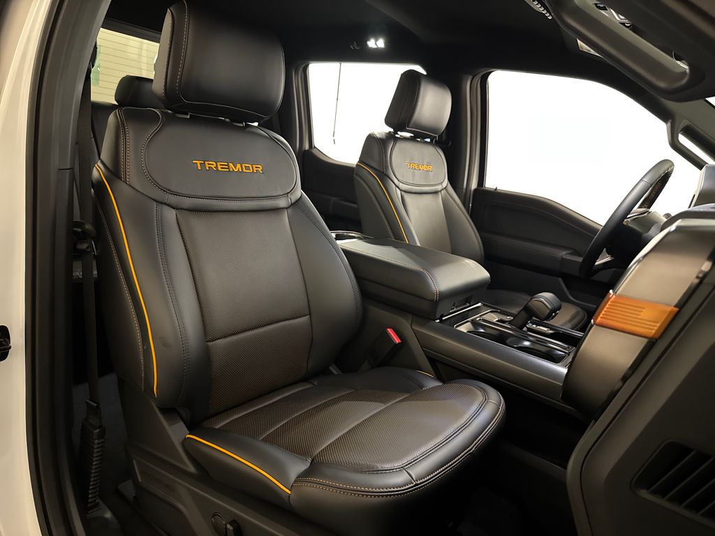 New 2026 White Ford Tremor image 28
