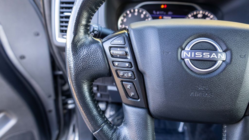 Used 2023 Nissan Frontier SV 4D Crew Cab