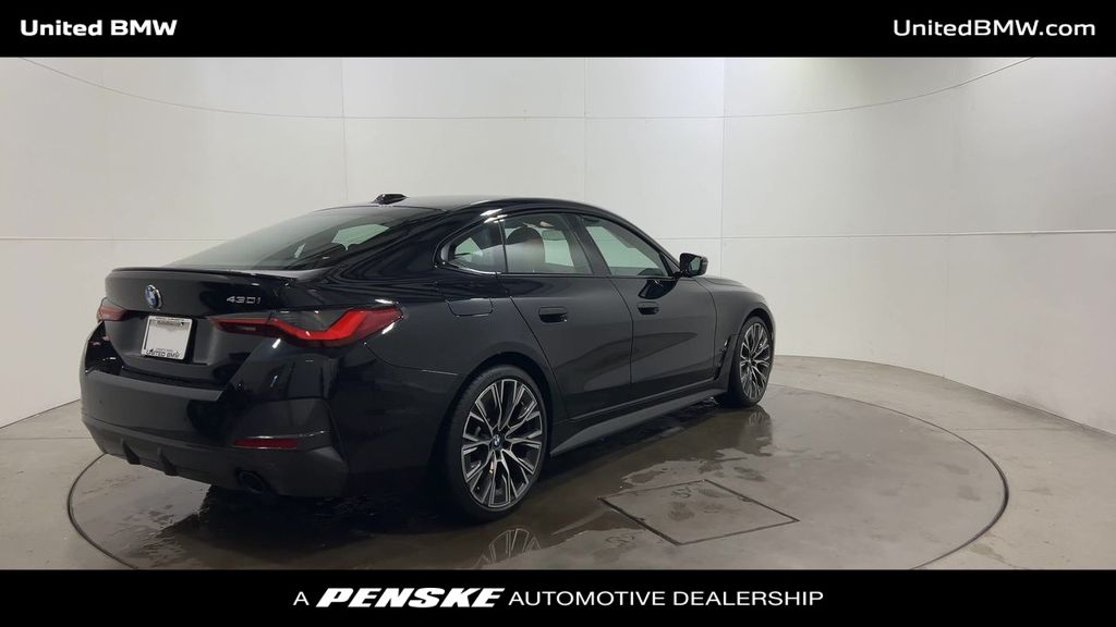 Thumbnail: 2023 BMW 4 Series - 8