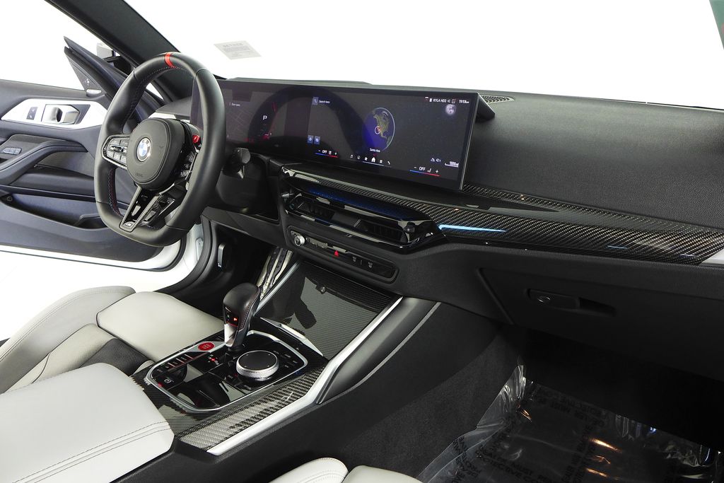 Thumbnail: 2025 BMW M4 - 13