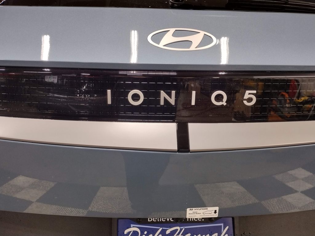 2026 Hyundai IONIQ 5 SE Standard Range